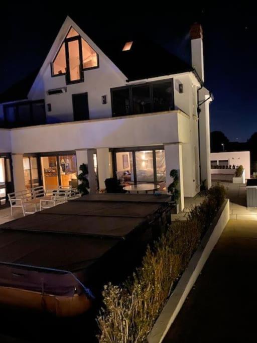 The Boathouse. The Gateway To The Jurassic Coast Villa Poole Exterior photo